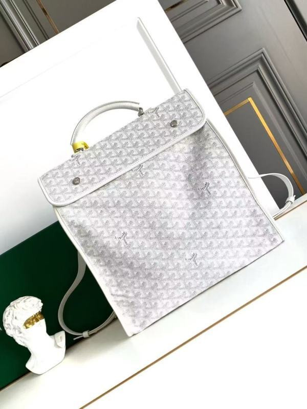 G09ard saint leger backpack