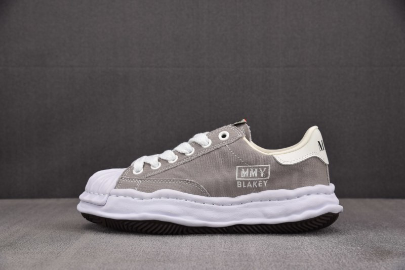 Ma1s0n mihara sneakers