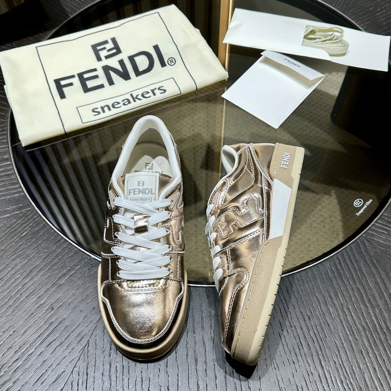 FENDI SNEAKERS