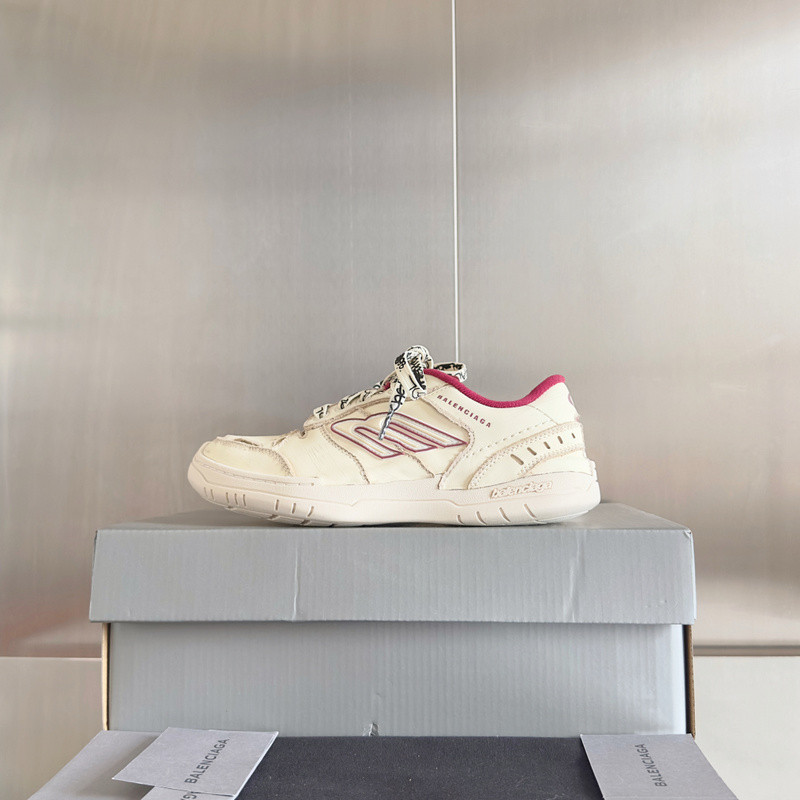BALENCIAGA Launches New Hamptons Sneaker