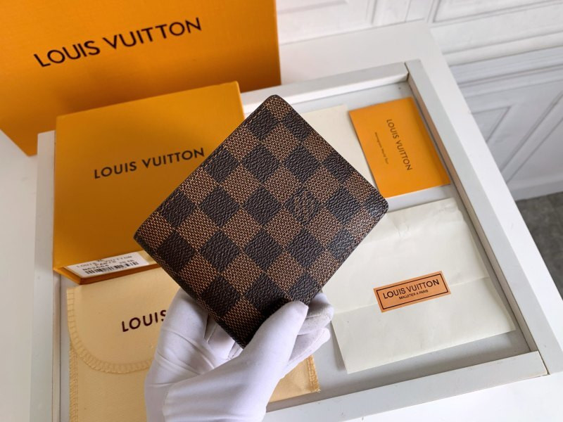 LV Wallet
