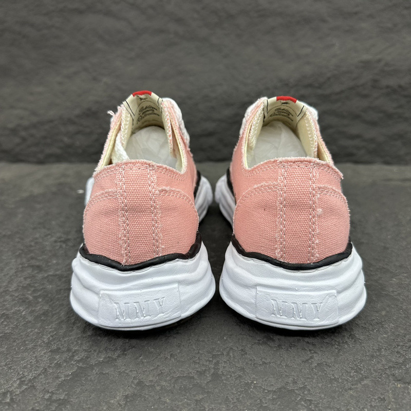 Ma1s0n mihara sneakers