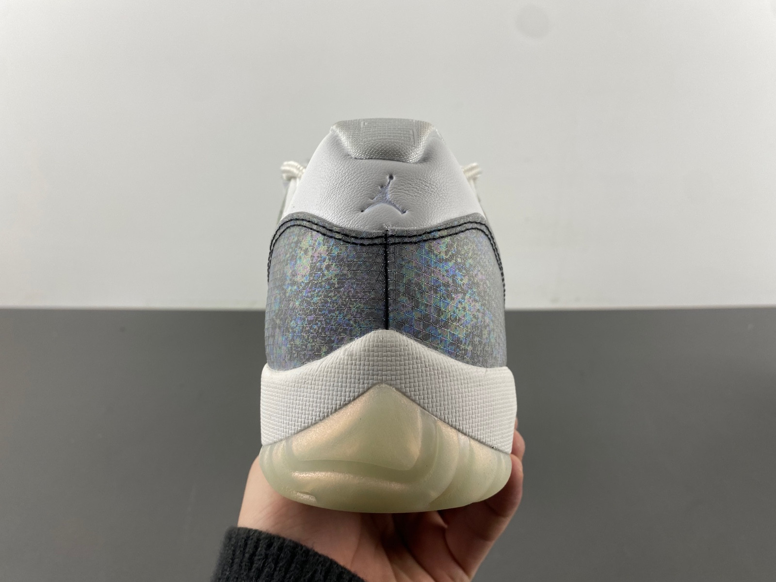 Air Jordan 11 Low CNY Year of the Snake HQ7000-001