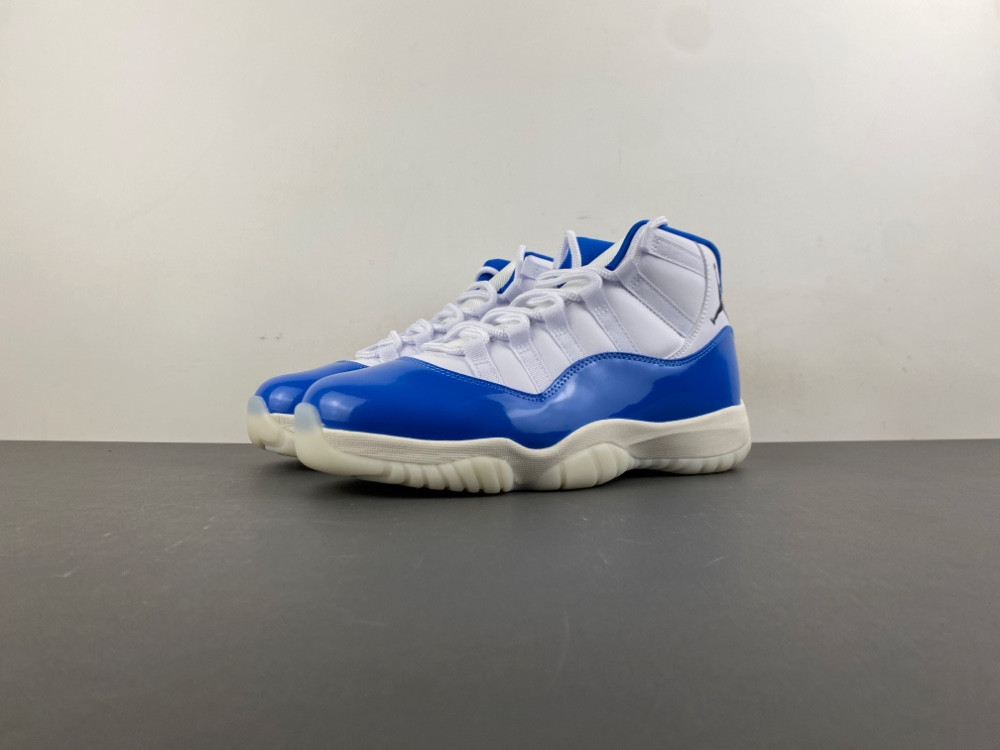 Air Jordan 11 Sail / Sport Royal Colorway IO8959-133
