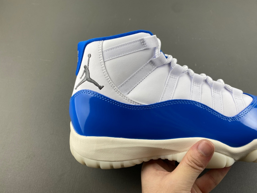 Air Jordan 11 Sail / Sport Royal Colorway IO8959-133