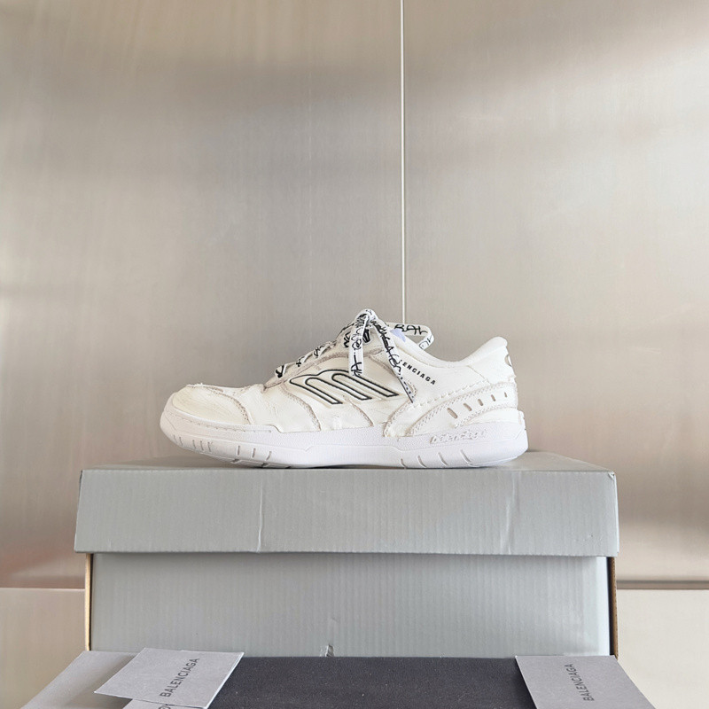 BALENCIAGA Launches New Hamptons Sneaker