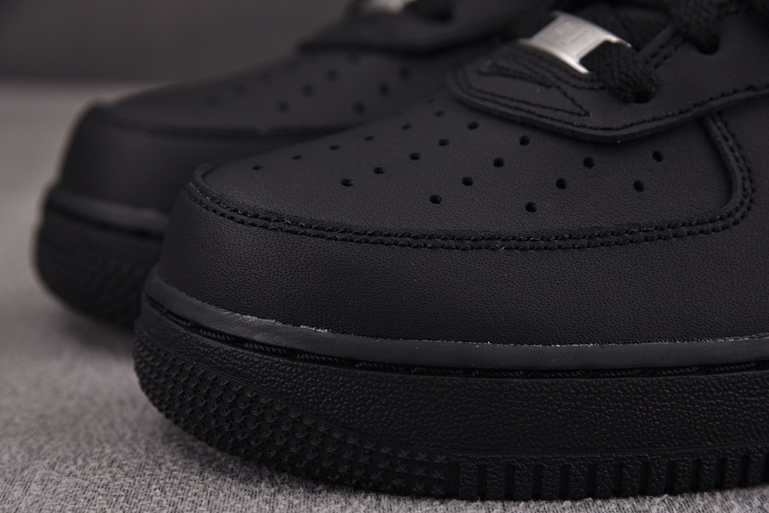 S*prem* × NIKE AIR FORCE 1 LOW CU9225-002