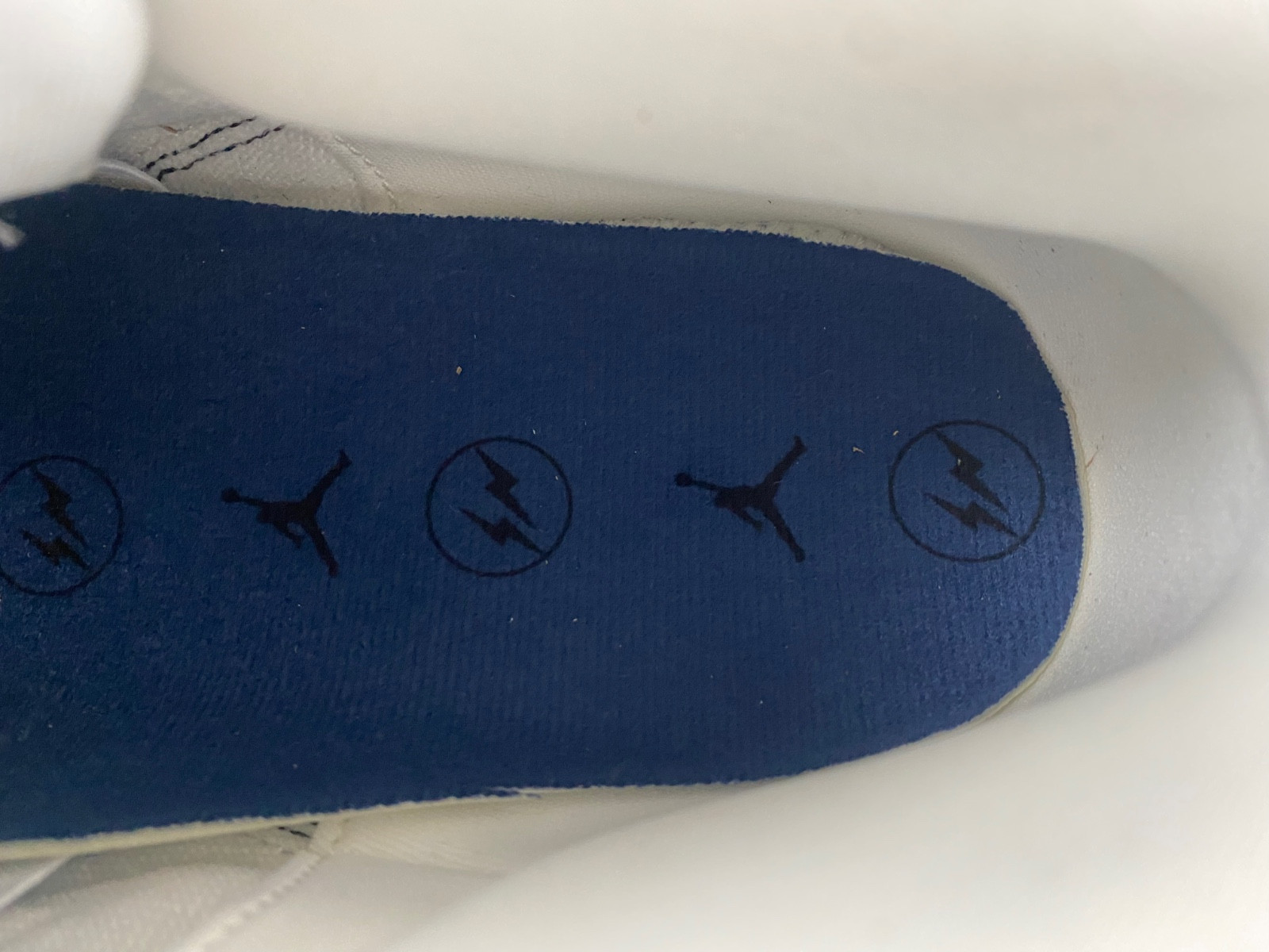 Air Jordan 3 Fragment SP White Mens basketball shoes DA3595 100