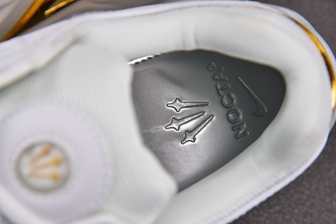 NK Nocta Hot Step 2 DZ7293-230