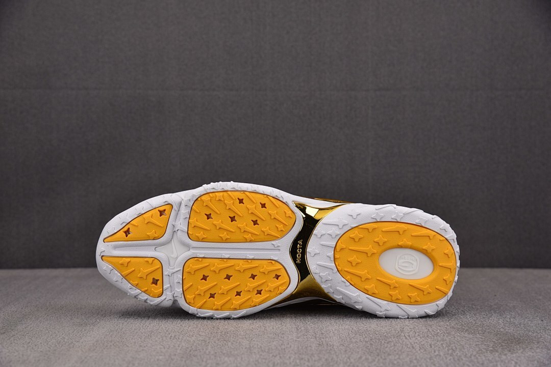 NK Nocta Hot Step 2 DZ7293-230