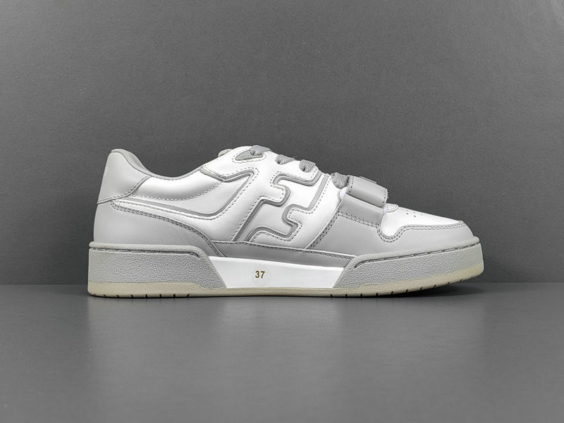 FENDI SNEAKERS