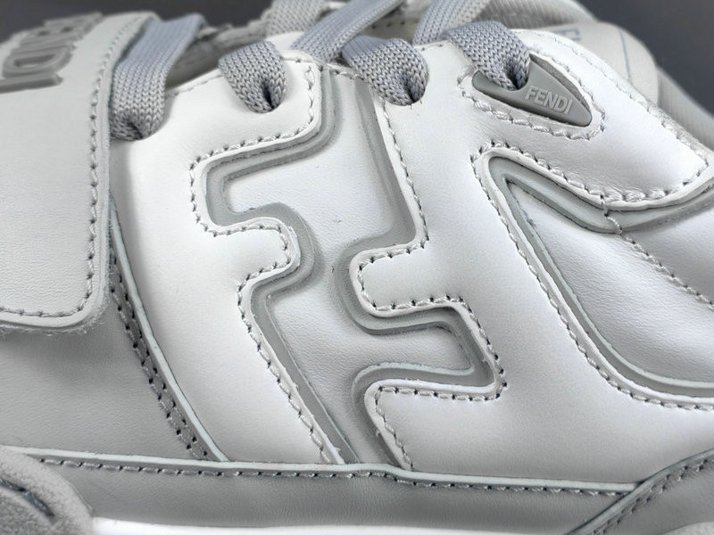 FENDI SNEAKERS