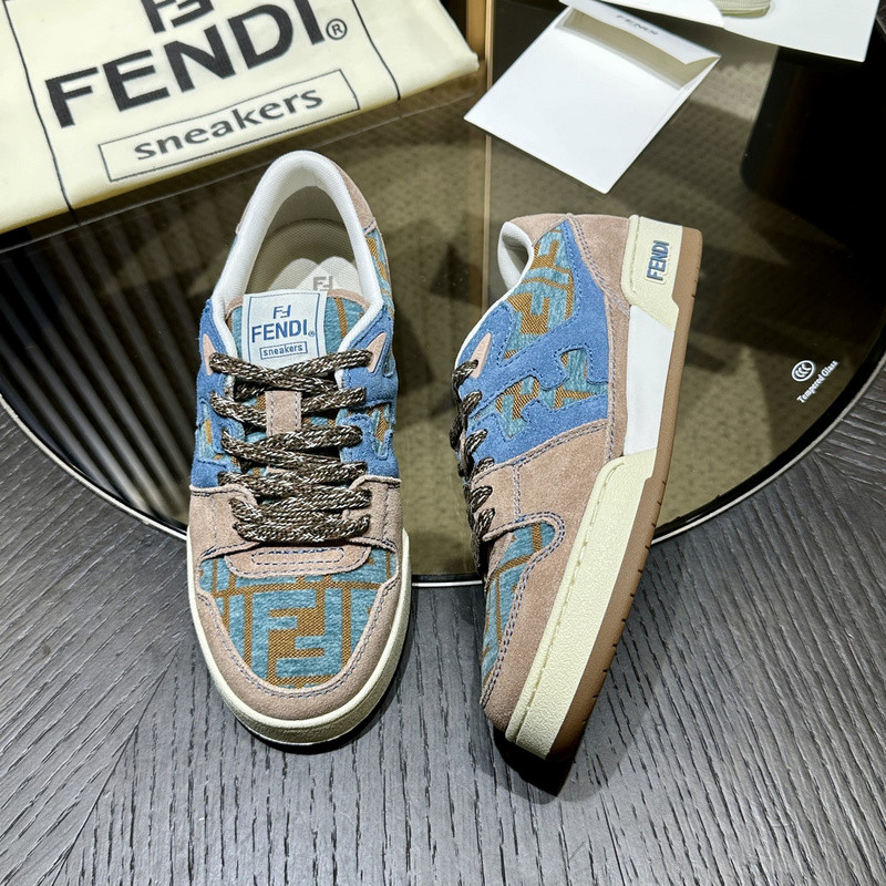 FENDI SNEAKERS