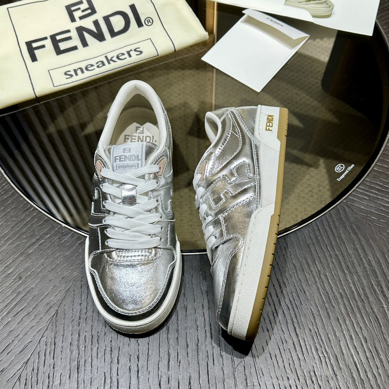 FENDI SNEAKERS