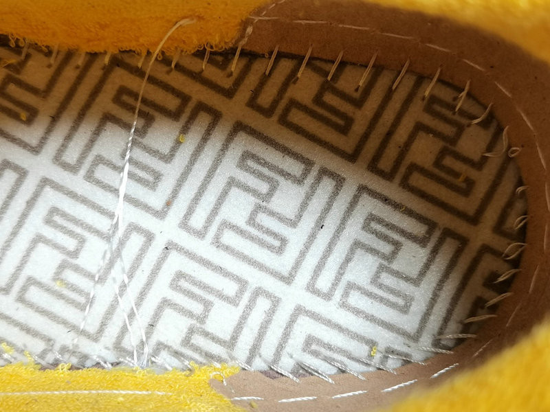 FENDI SNEAKERS