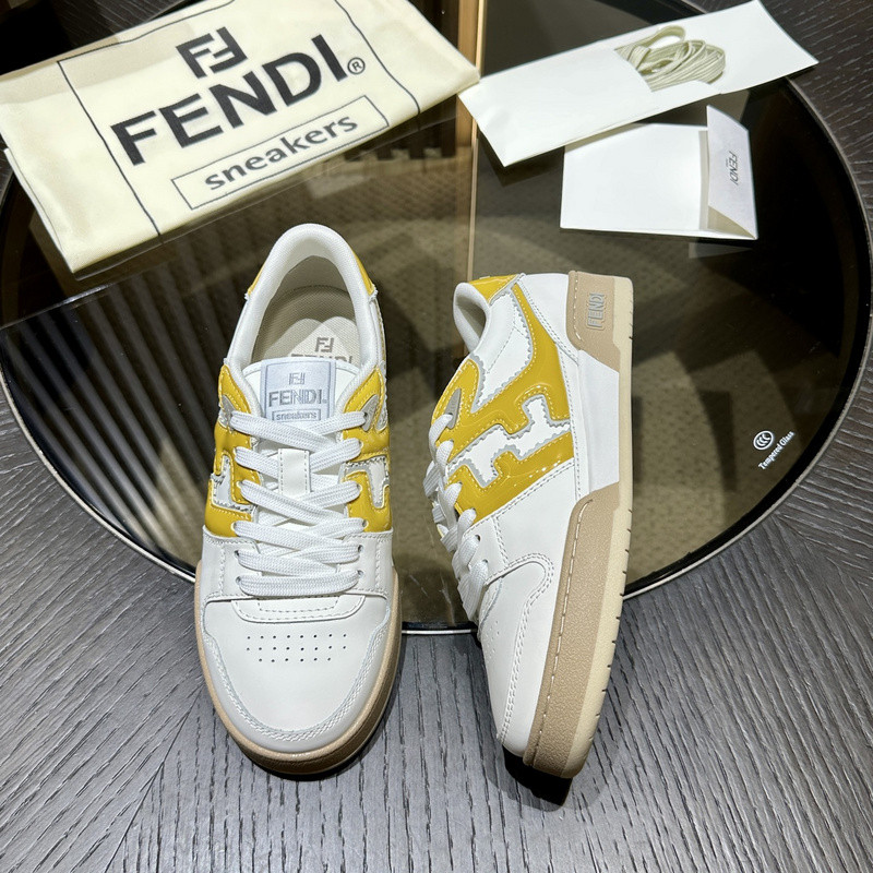 FENDI SNEAKERS