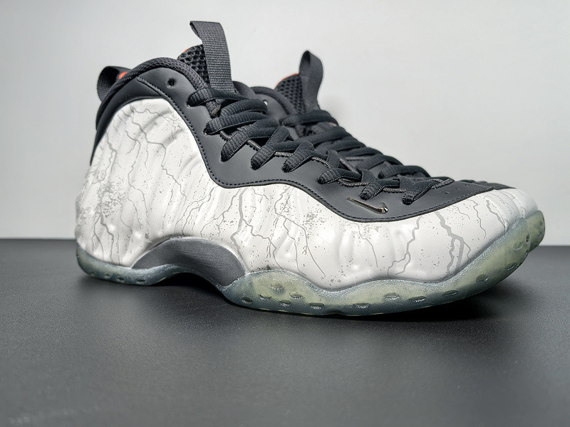 Tekken 8 Nike Foamposite One HF6367-001