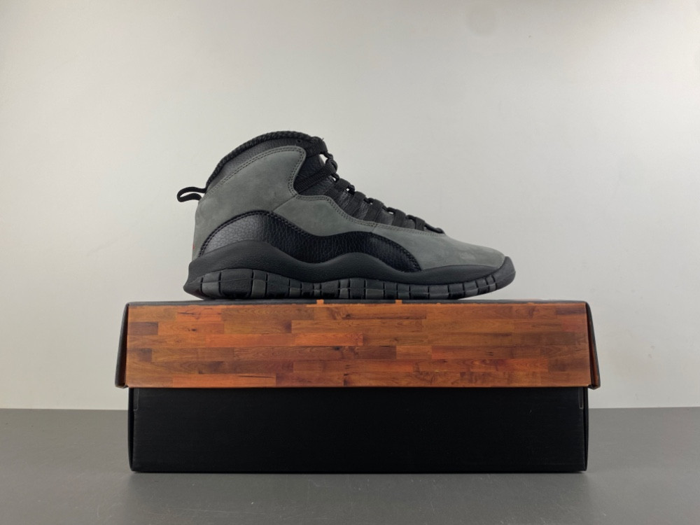 Jordan 10 Retro Shadow (2025) HJ6779-001