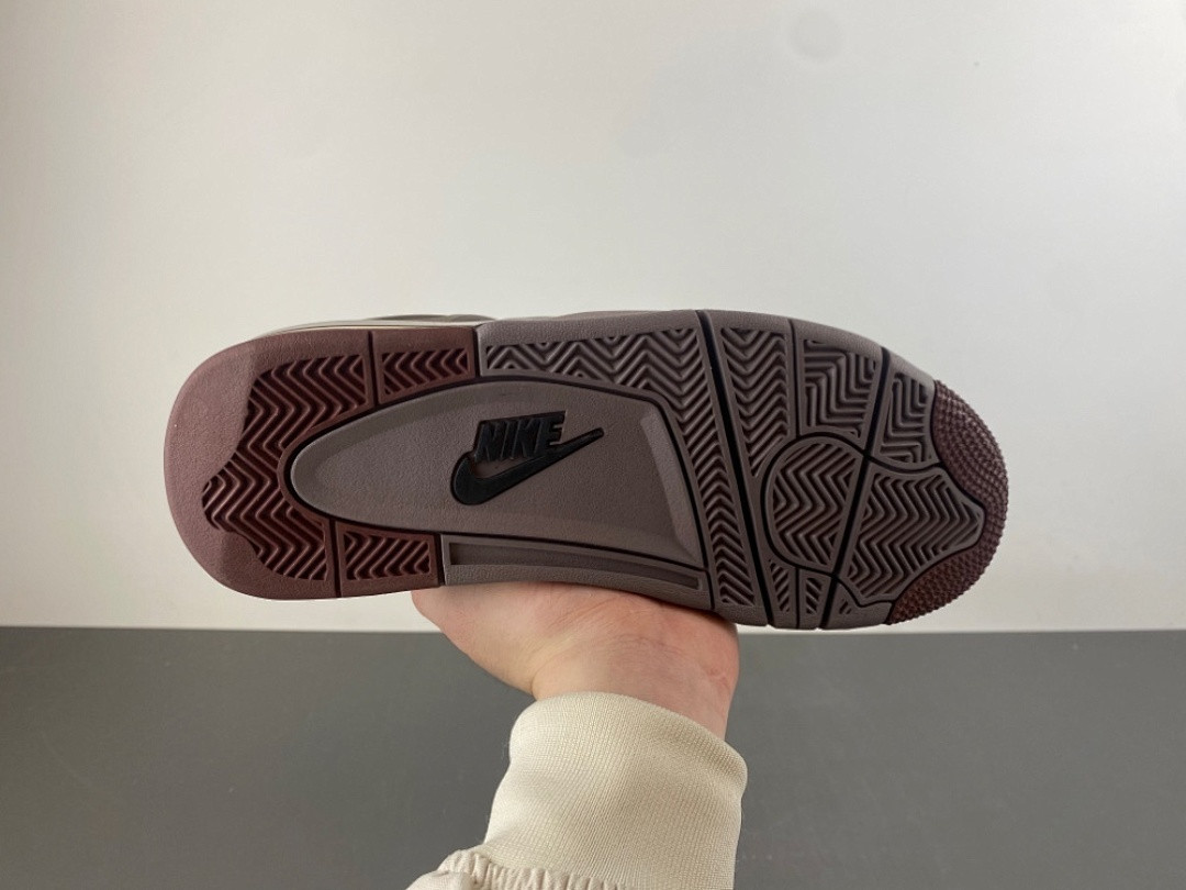 A Ma Maniére Air Jordan 4 Dark Mocha IF3102-200