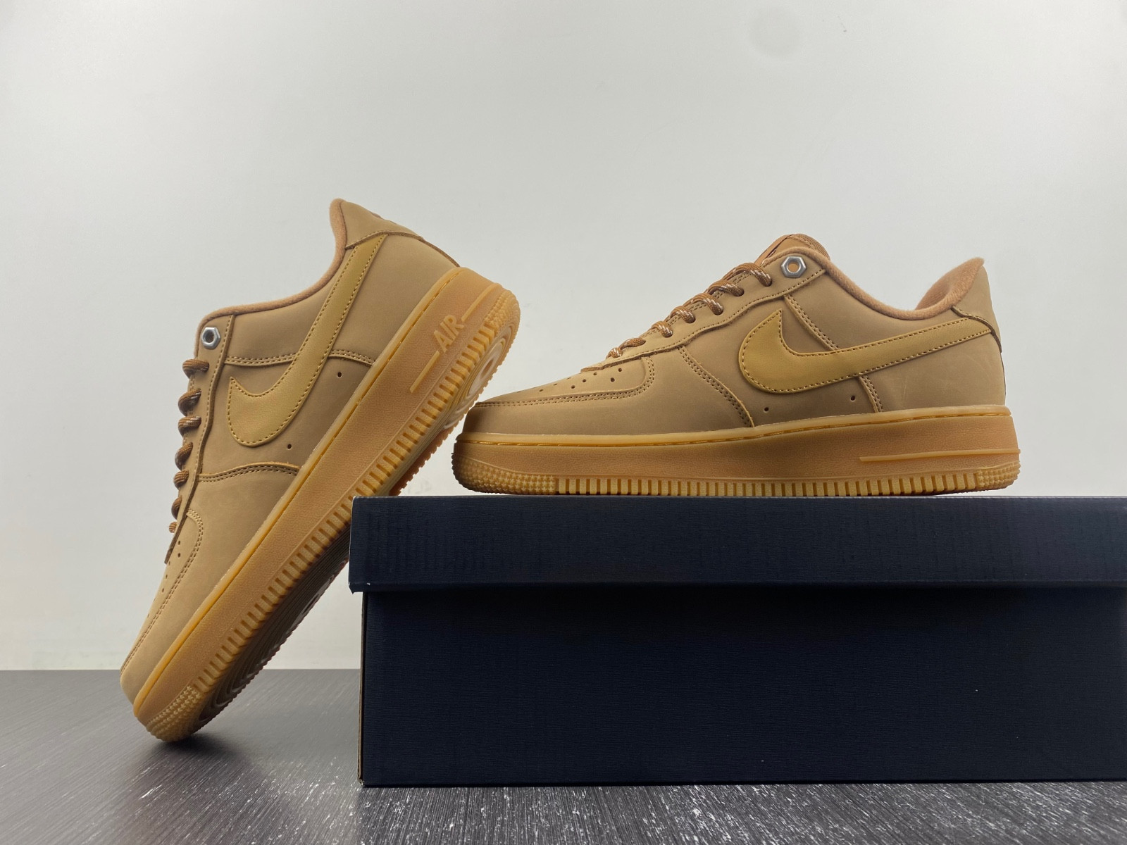Nike Air Force 1 Low 