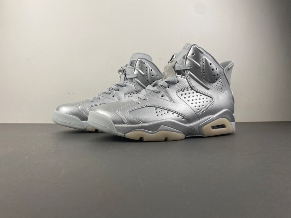 PSG x Air Jordan 6 "Metallic Silver" IQ5135-001