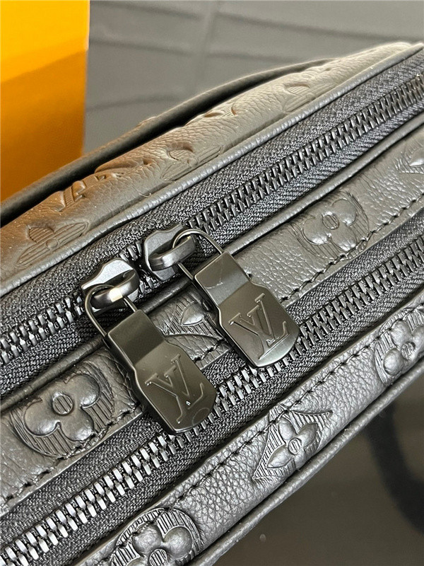 Louis Vuitton TROCADÉRO