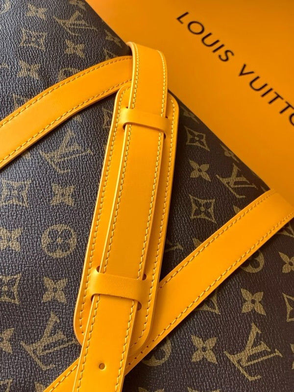 1V Keepall BAG