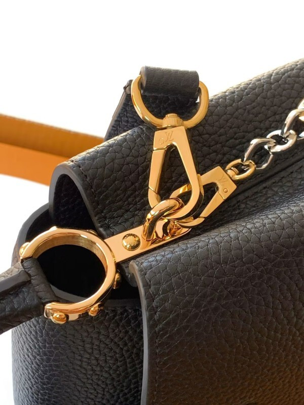 LV capucines Mini Black