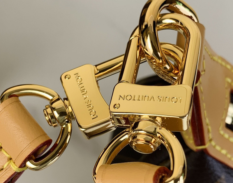 Louis Vuitton Monogram Looping Shoulder Bag