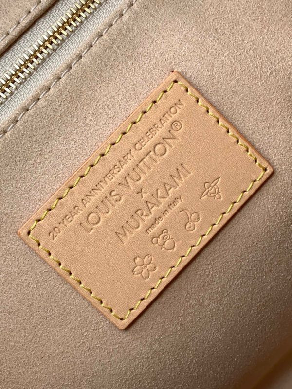 LOUIS VUITTON ONTHEGO