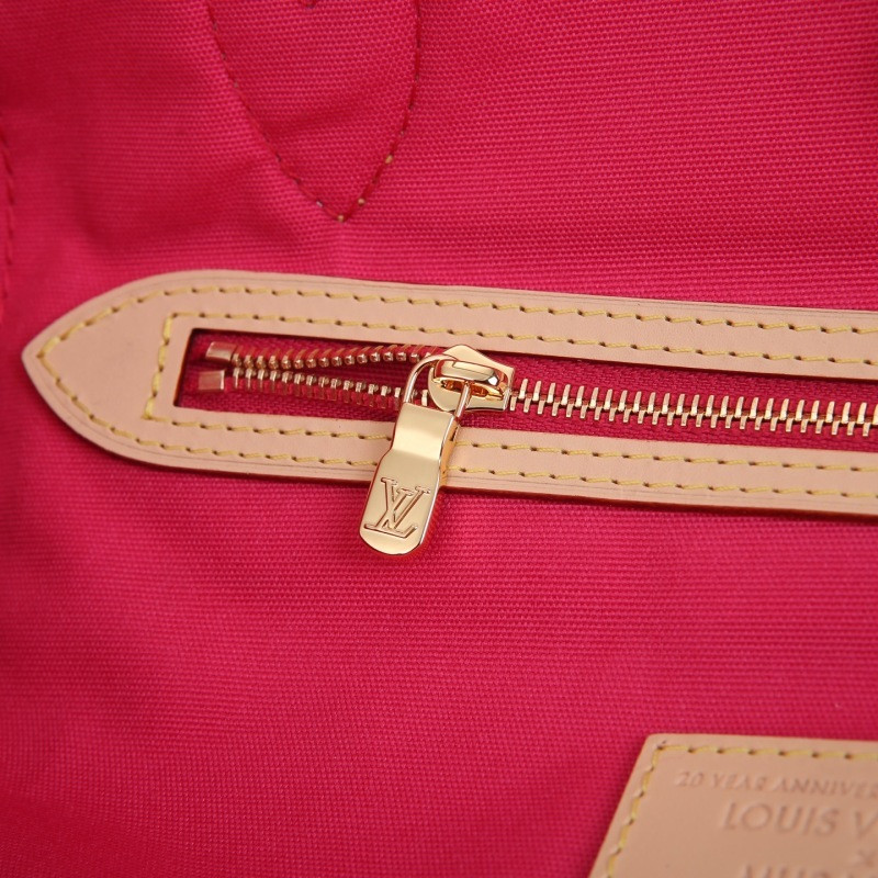 l0vis Vvtt0n neverfull bandoulière inside out mm