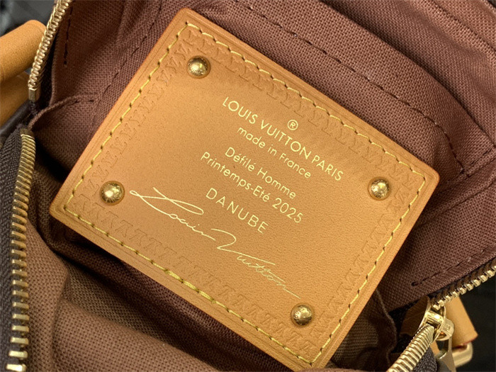 LV AMAZONE Bag