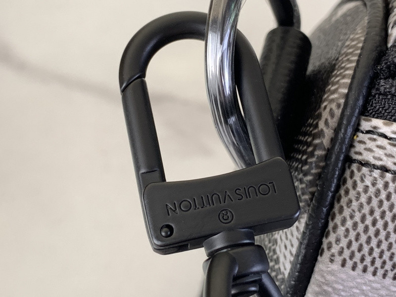 1V Keepall BAG
