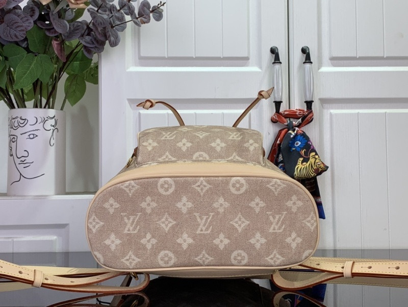 l0vis Vvtt0n monogram excursion backpack