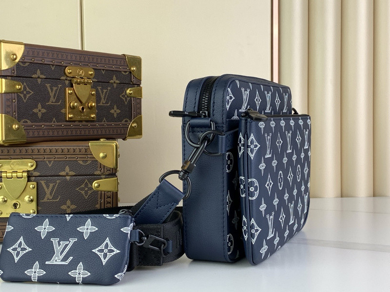 Louis Vuitton Trio Jm messenger