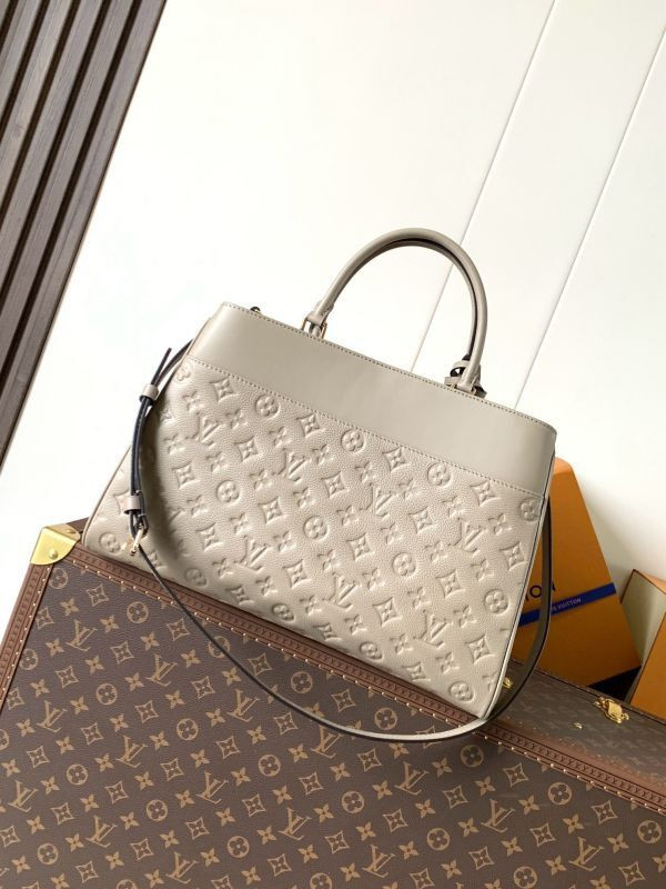 LV Avenue MM