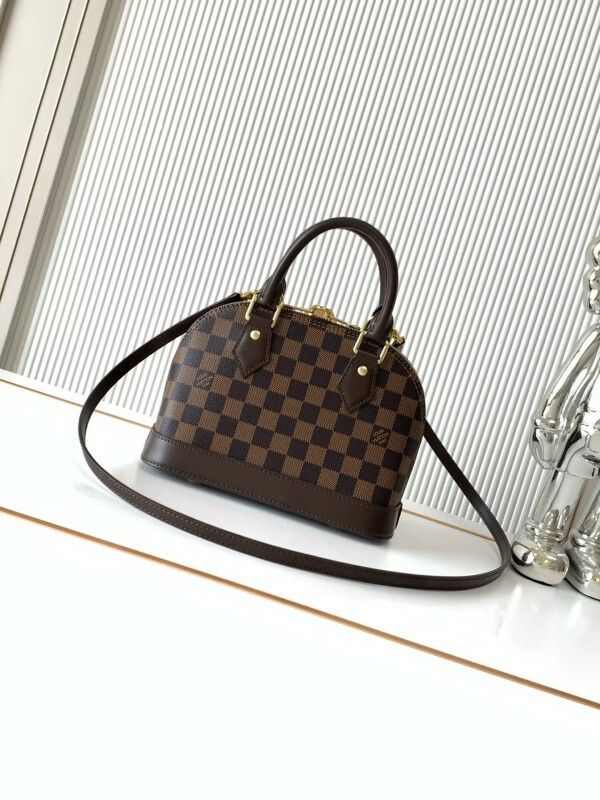 LOUIS VUITTON Alma BB Damier Ebene crossbody