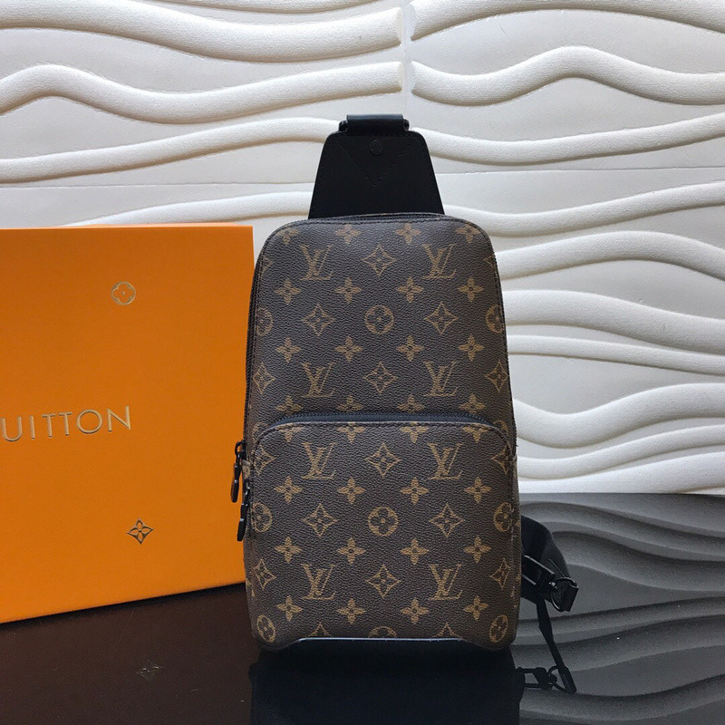 L*uis V*itton Shoulder Bag