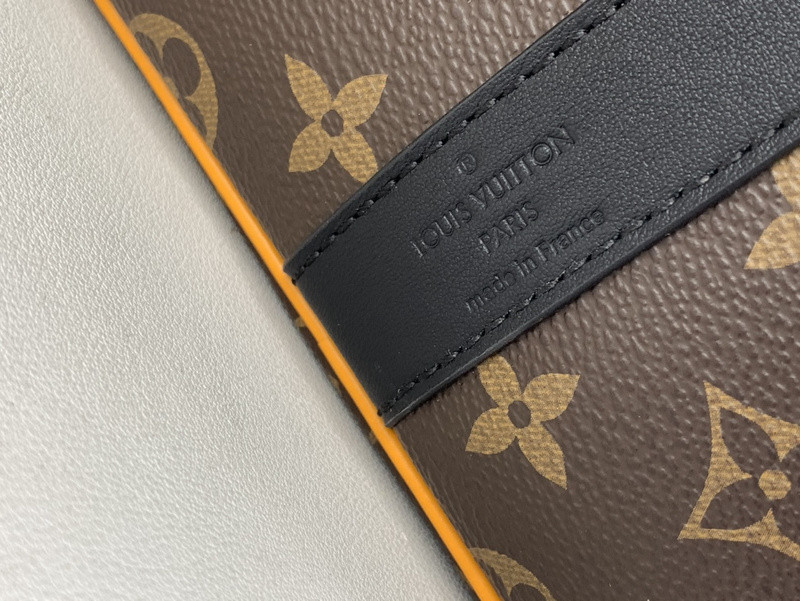 1V Keepall BAG