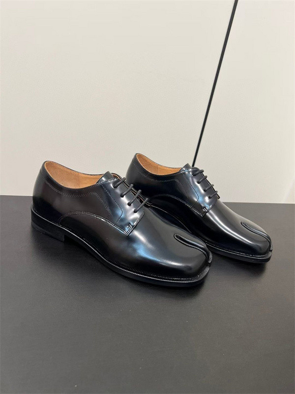 Maison Margiela Leather Shoes