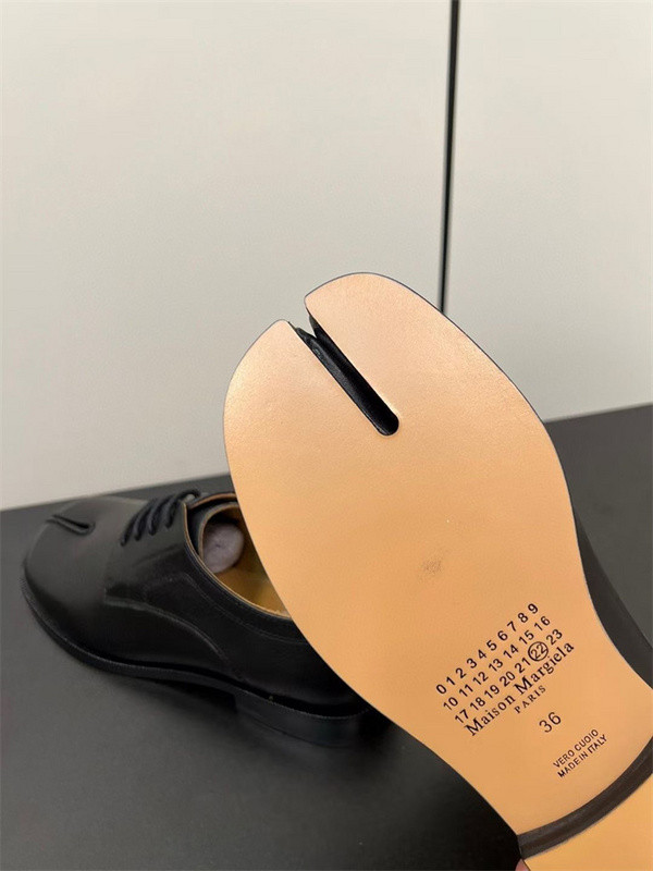 Maison Margiela Leather Shoes