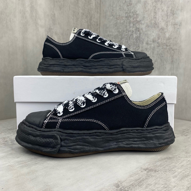 Ma1s0n mihara sneakers
