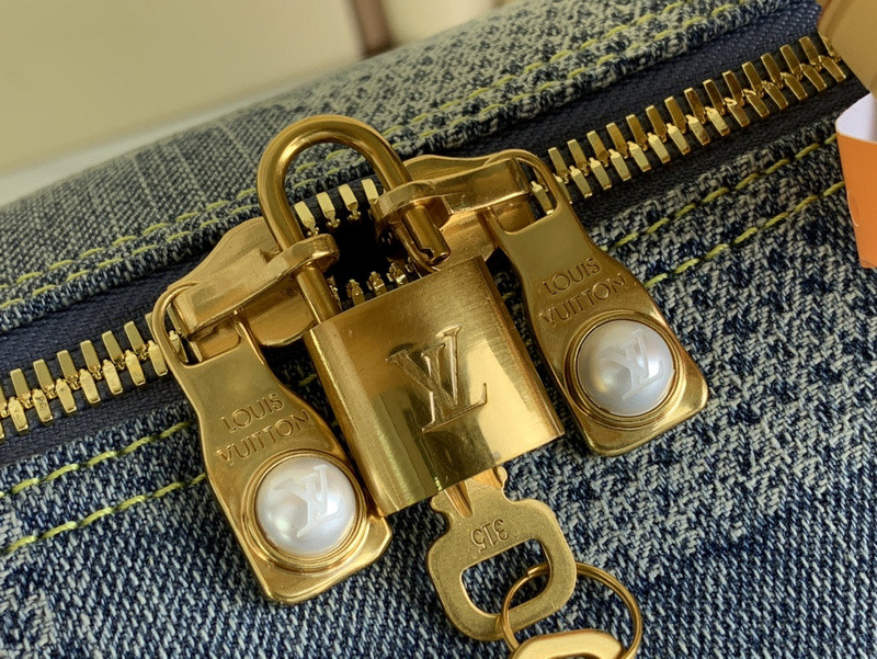 1V Keepall BAG